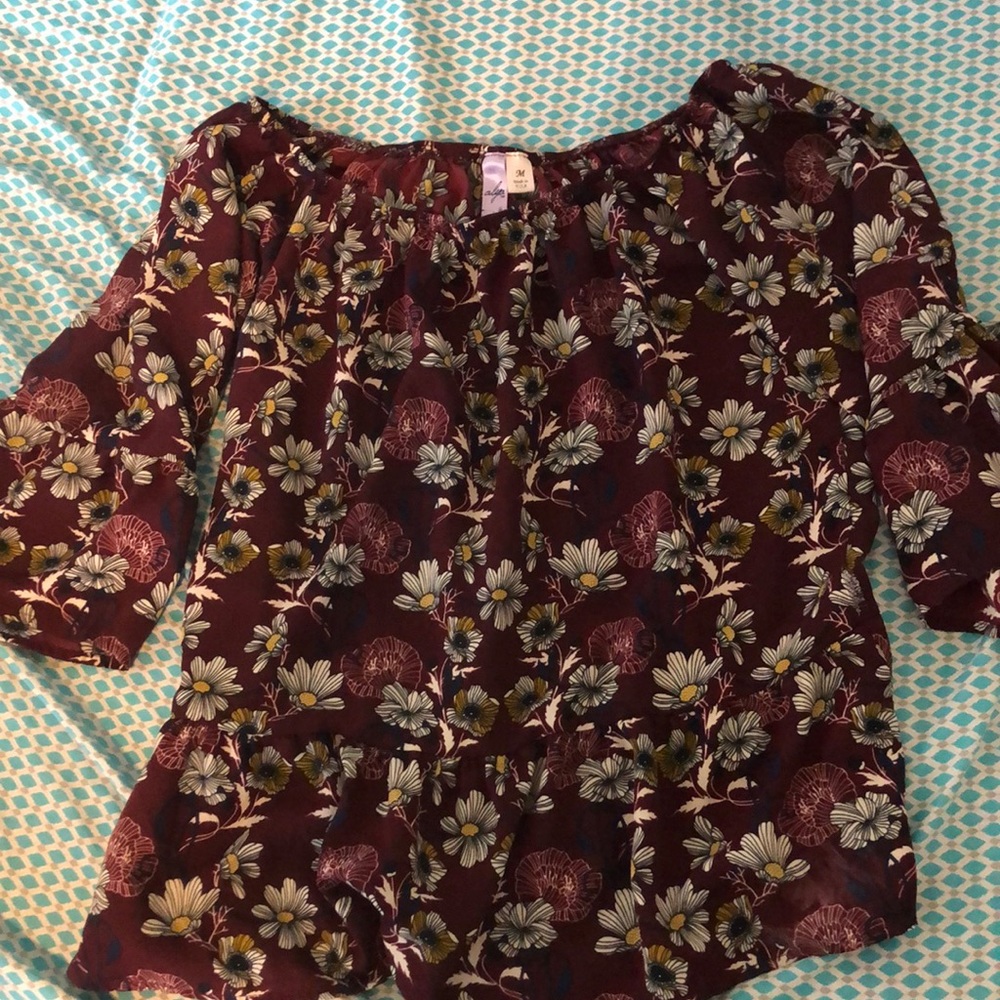 Floral blouse!